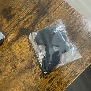 Black cutout earrings